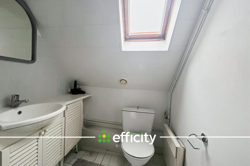 Maison traditionnelle - 110 m² - 6 pièces