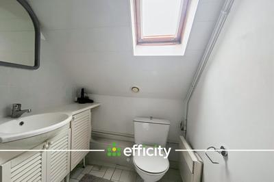 Maison traditionnelle - 110 m² - 6 pièces