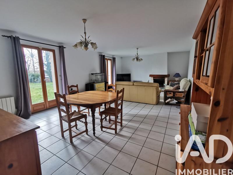 Maison - 110 m² - 5 pièces