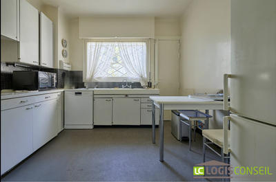 Maison - 172 m² - 7 pièces