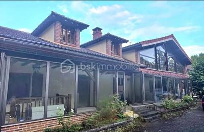 Maison ancienne - 383 m² - 11 pièces