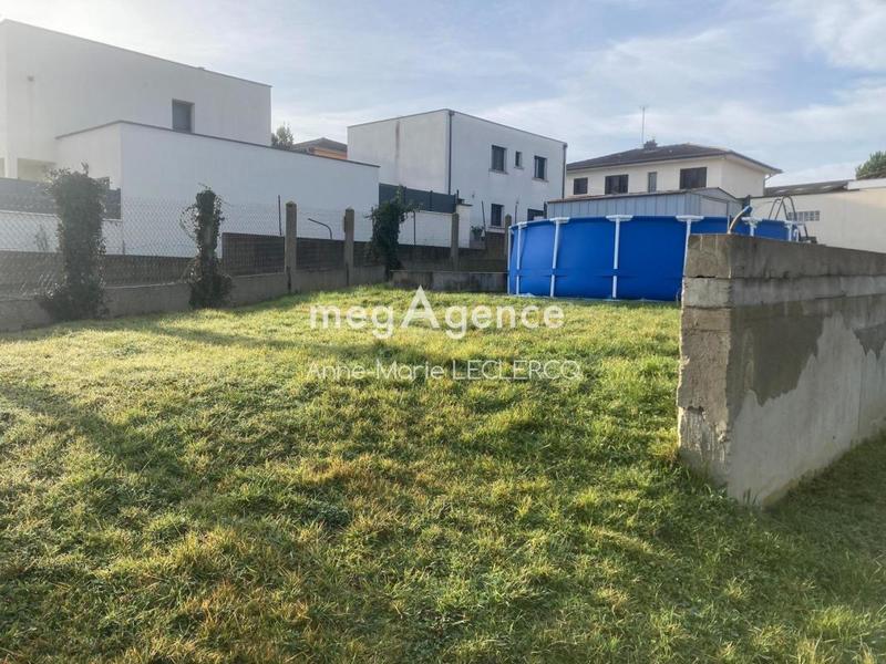 Terrain constructible - 328 m²