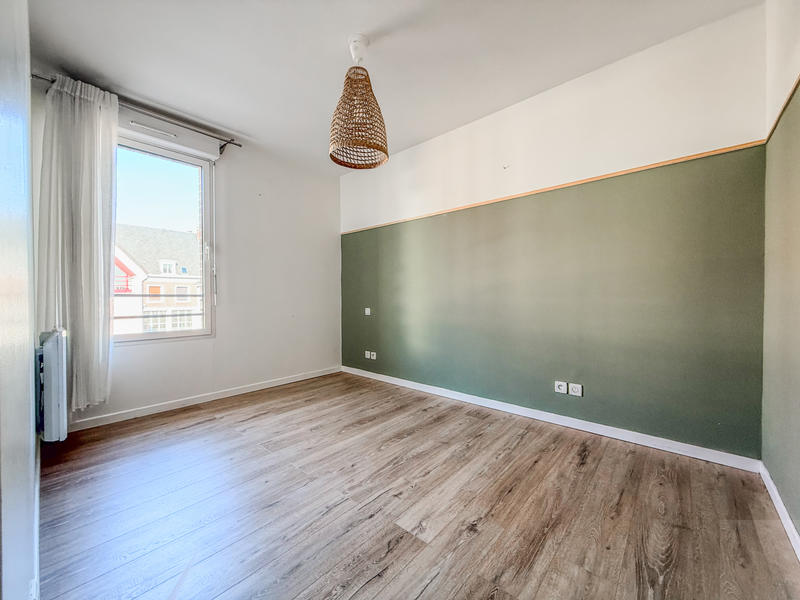 Appartement - 84 m² - 4 pièces