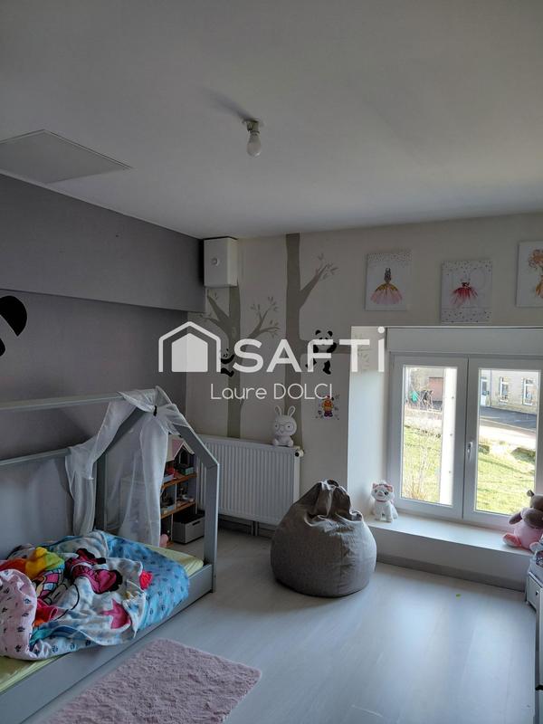 Maison - 211 m² - 6 pièces