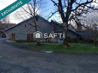 Maison - 250 m² - 1 pièce