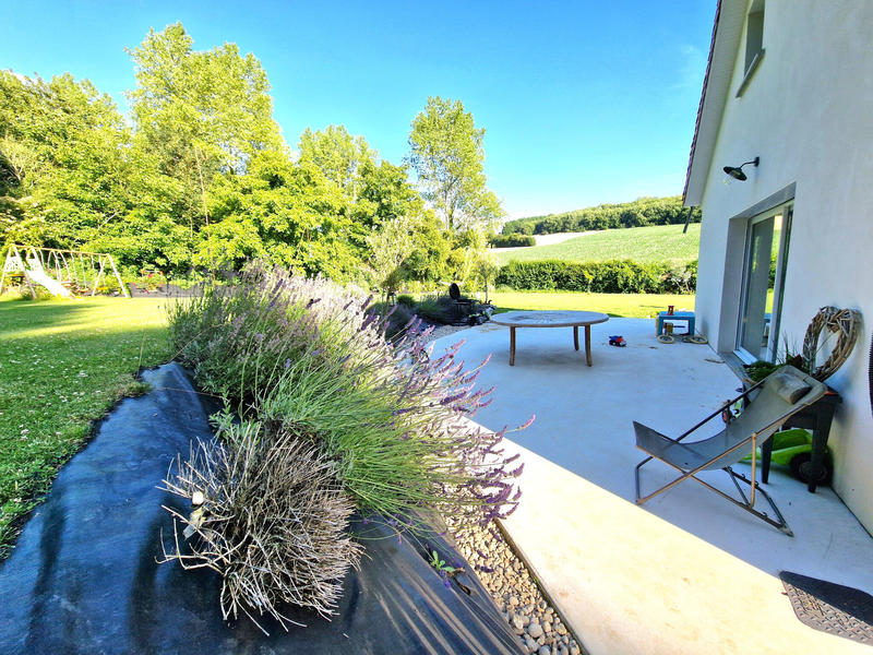 Maison - 193 m² - 6 pièces