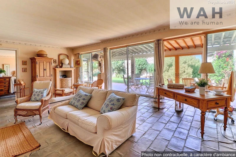 Mas - 225 m² - 7 pièces