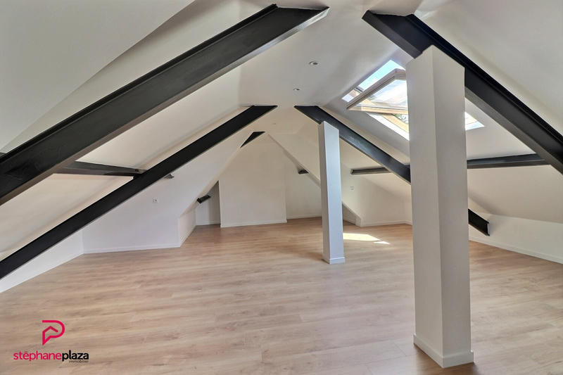 Maison - 163 m² - 7 pièces