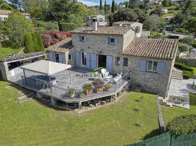 Villa - 185 m² - 7 pièces