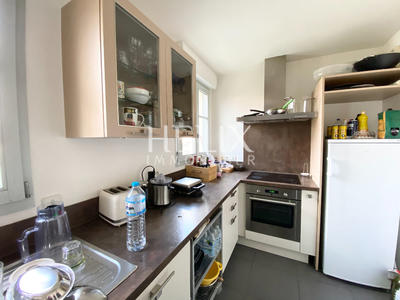 Appartement - 100 m² - 4 pièces