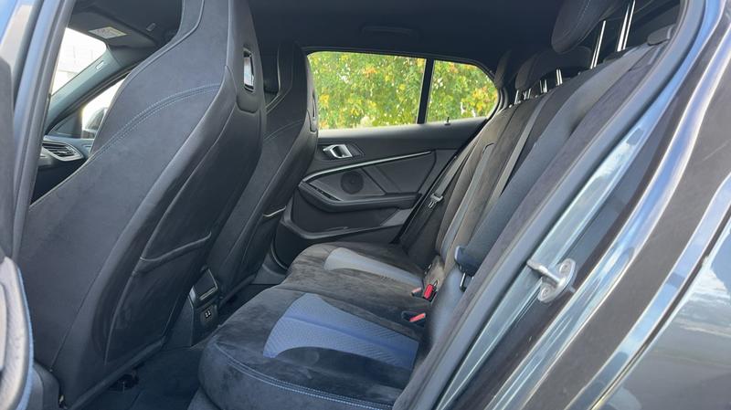 Bmw Série 1 116d 116 Bva8 Pack m