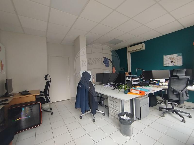 Bureau - 226 m² - 6 pièces