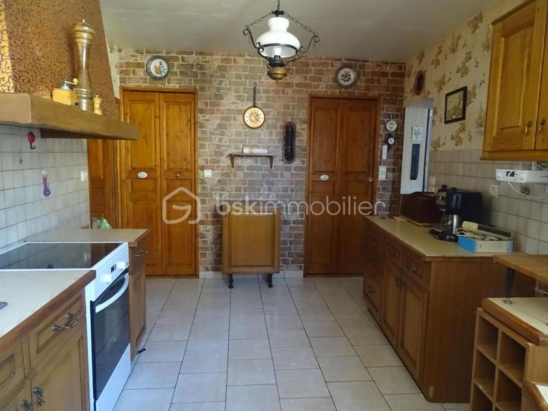 Appartement - 97 m² - 6 pièces