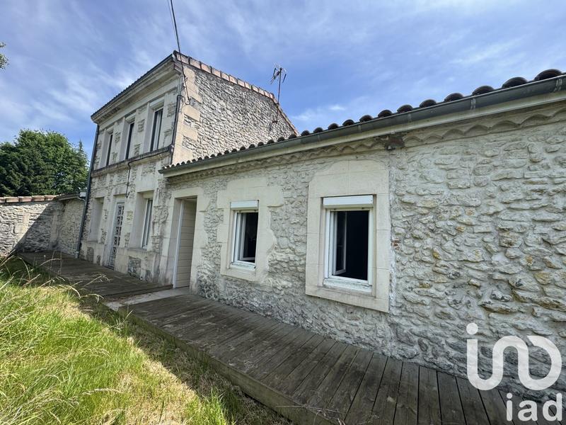 Maison - 250 m² - 5 pièces