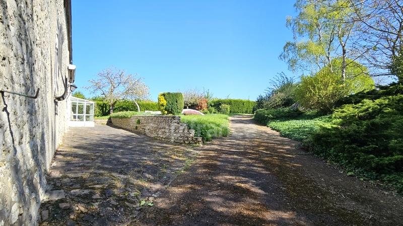 Corps de ferme - 147 m² - 6 pièces