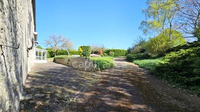 Corps de ferme - 147 m² - 6 pièces