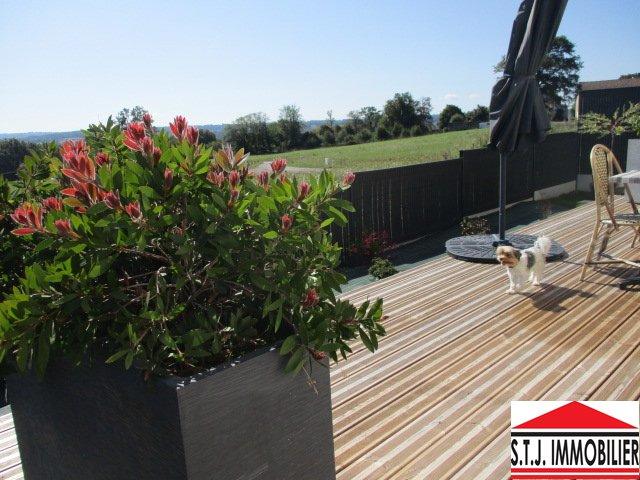 Maison - 89 m² - 3 pièces