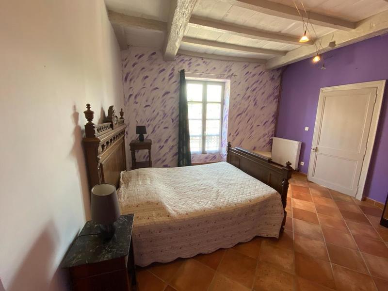 Maison de ville - 334 m² - 7 pièces