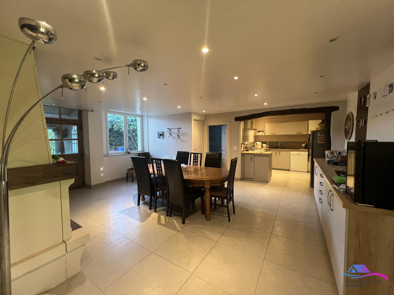 Maison - 130 m² - 5 pièces