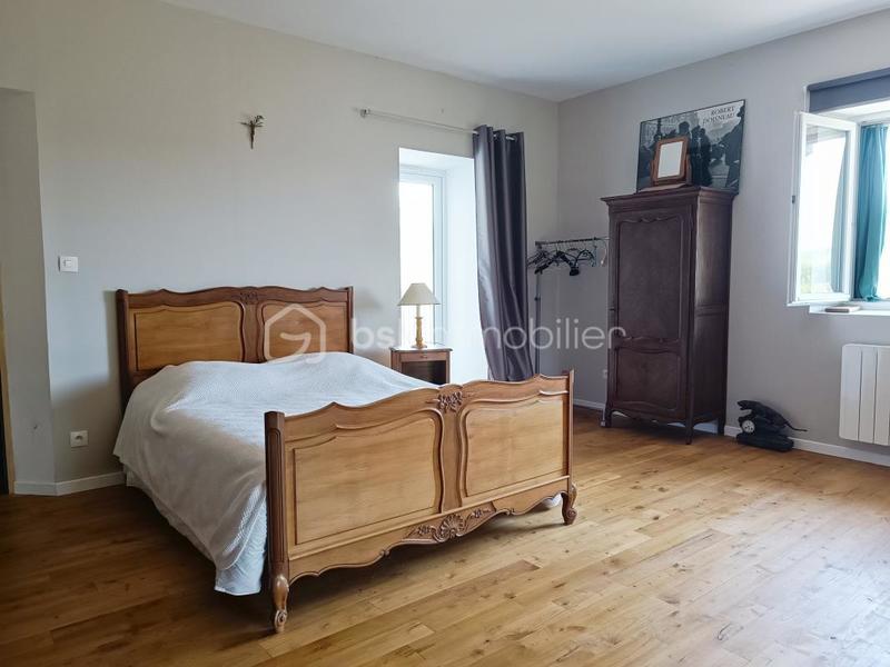 Demeure - 554 m² - 14 pièces