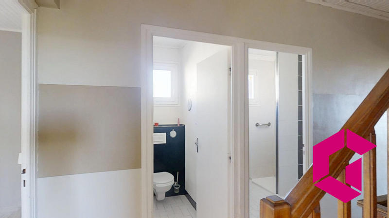 Villa - 171 m² - 10 pièces