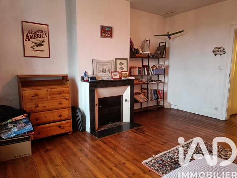 Maison de ville - 239 m² - 9 pièces