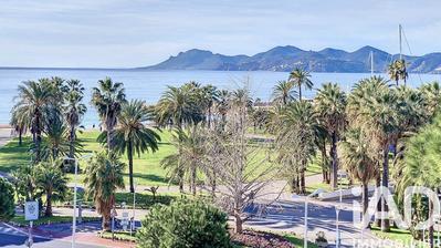 Appartement - 107 m² - 3 pièces