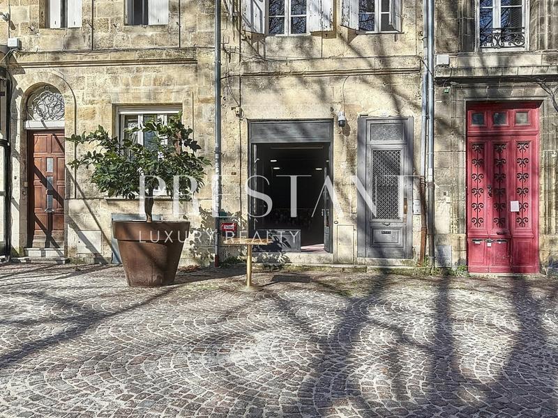 Bureau - 63 m² - 1 pièce