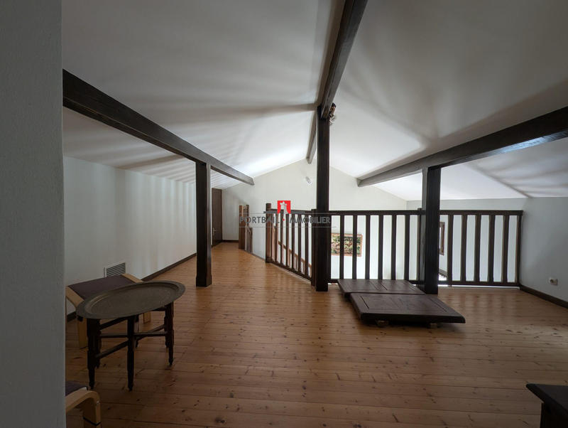 Maison - 140 m² - 4 pièces