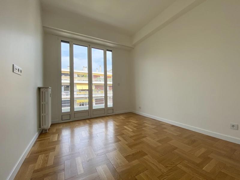 Appartement - 77 m² - 4 pièces