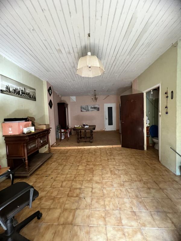 Maison - 400 m² - 12 pièces