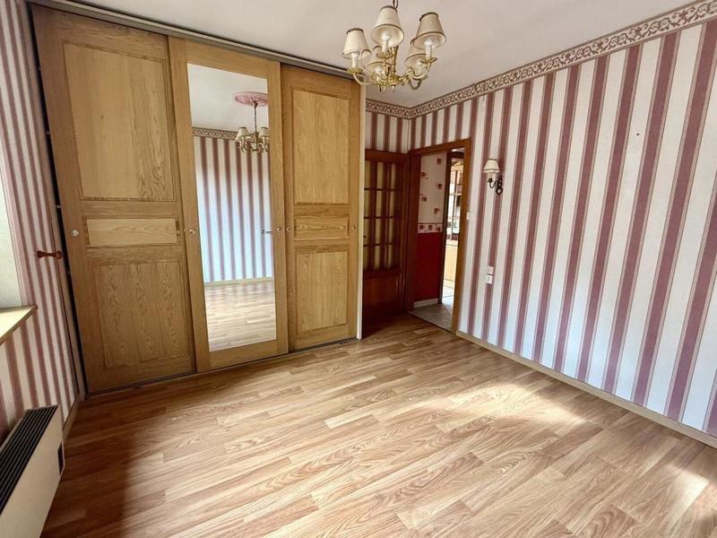 Maison - 130 m² - 7 pièces