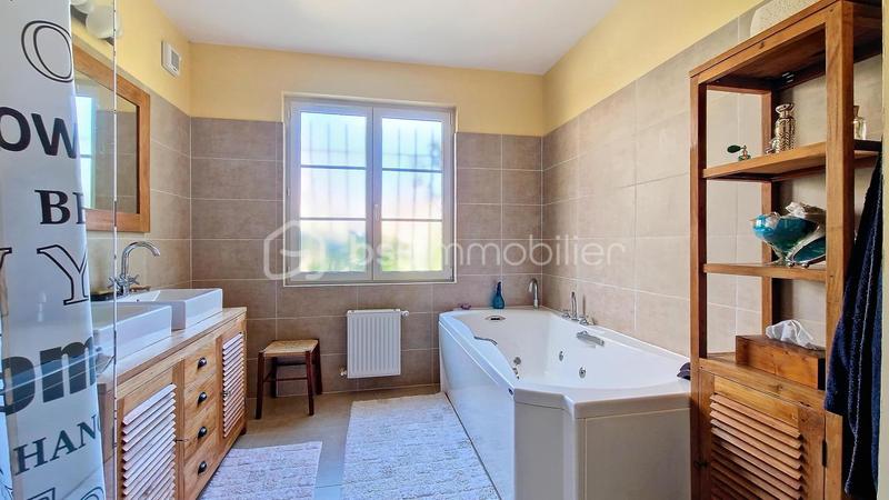 Maison de campagne - 270 m² - 7 pièces