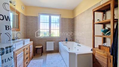 Maison de campagne - 270 m² - 7 pièces