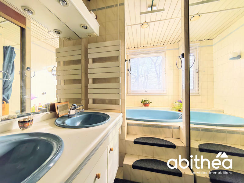 Maison - 126 m² - 5 pièces