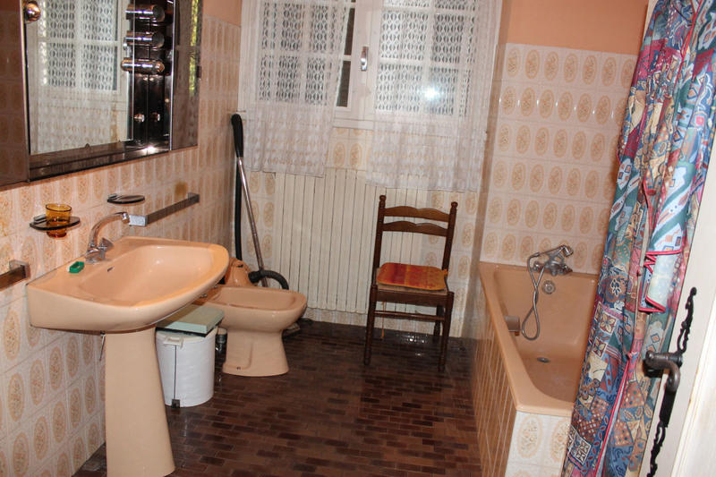 Maison de ville - 200 m² - 9 pièces