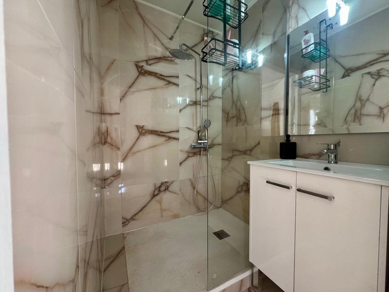 Maison - 145 m² - 7 pièces