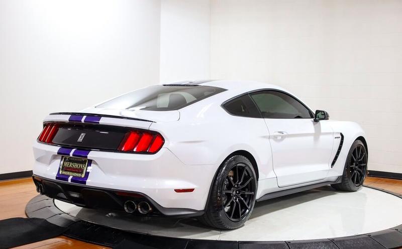 Ford Mustang Shelby Gt 350