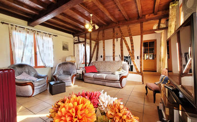 Maison - 376 m² - 15 pièces