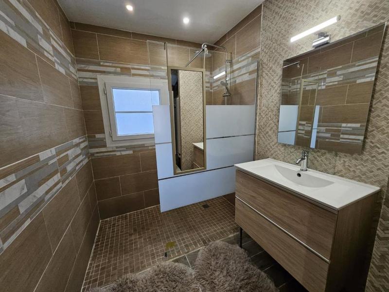 Maison - 75 m² - 4 pièces