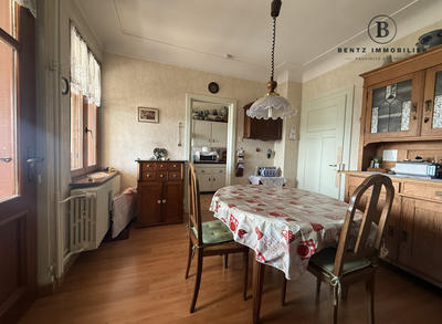 Maison - 111 m² - 6 pièces