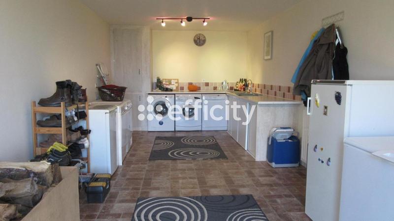 Maison - 269 m² - 9 pièces