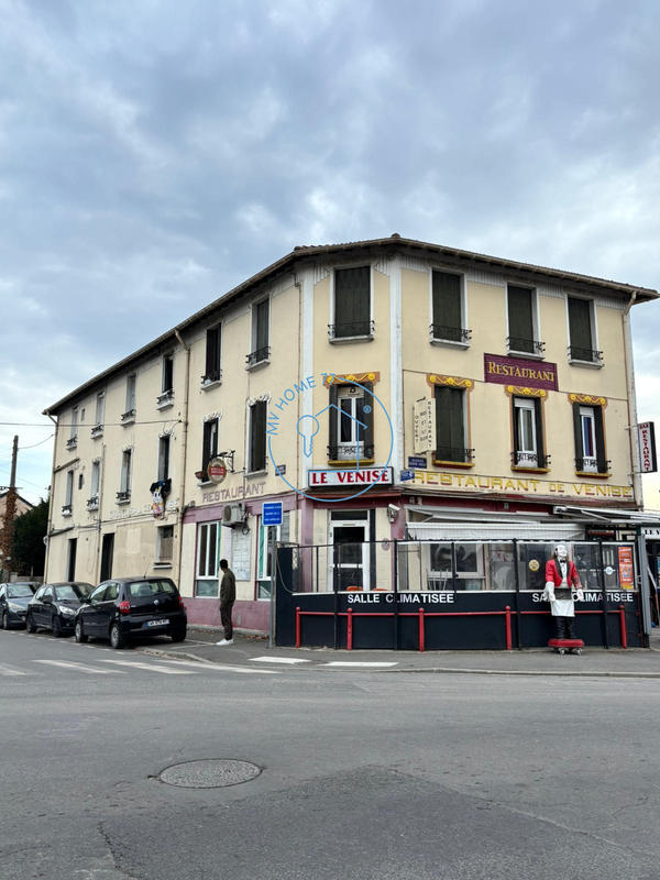 Appartement - 80 m² - 4 pièces