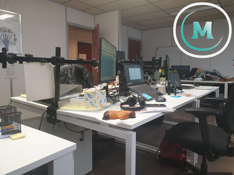 Bureau - 252 m² - 9 pièces