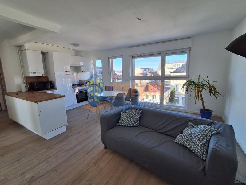 Appartement - 63 m² - 4 pièces