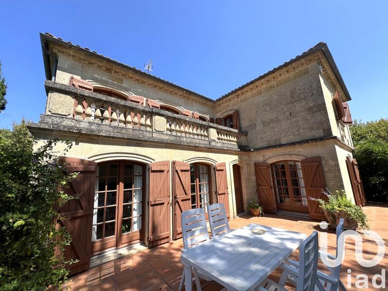 Maison - 193 m² - 6 pièces