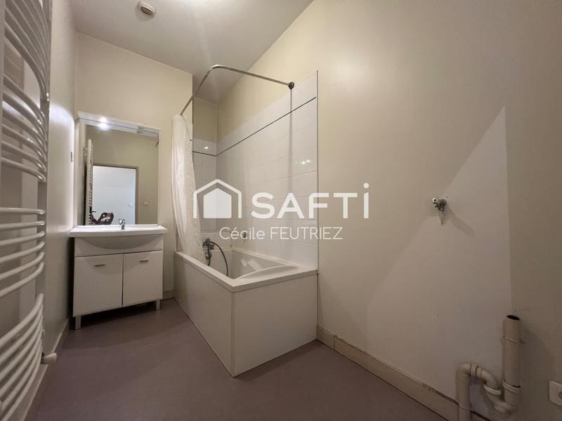 Appartement - 60 m² - 3 pièces