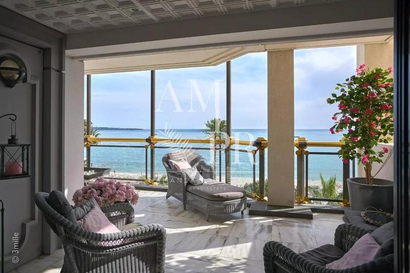 Appartement - 209 m² - 4 pièces