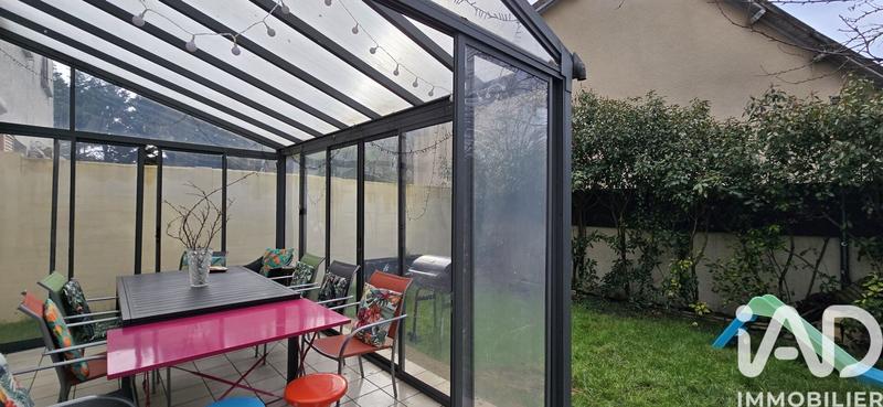 Maison - 94 m² - 5 pièces