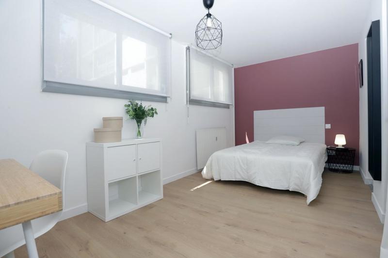 Appartement - 84 m² - 5 pièces